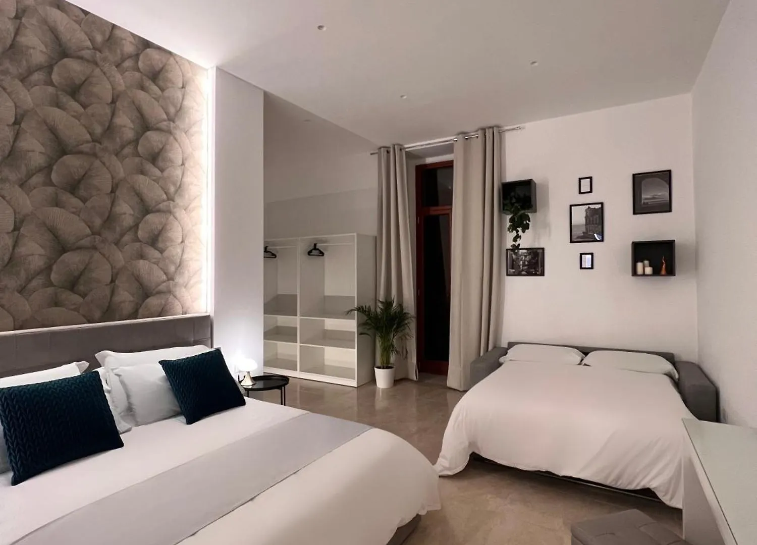 Astorya E' Napoli Hotell Italien